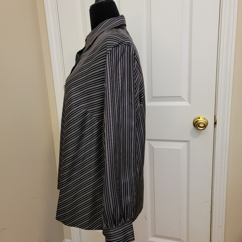 Talbots Silk Button Blouse Size 14W - Picture 5 of 5